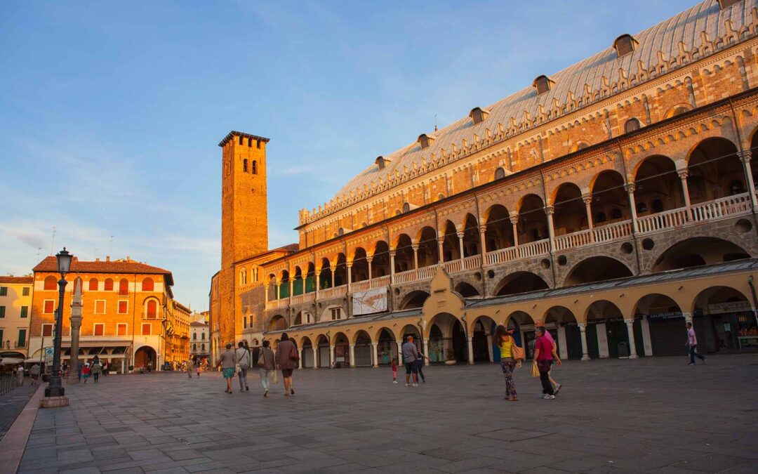 Piazza della Frutta a Padova